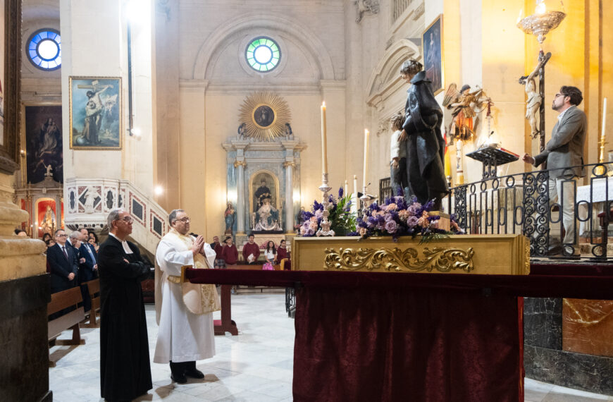 LA SALLE CHICLANA CELEBRA LA BENDICIÓN Y PROCESIÓN DE SU NUEVA IMAGEN DEL FUNDADOR
